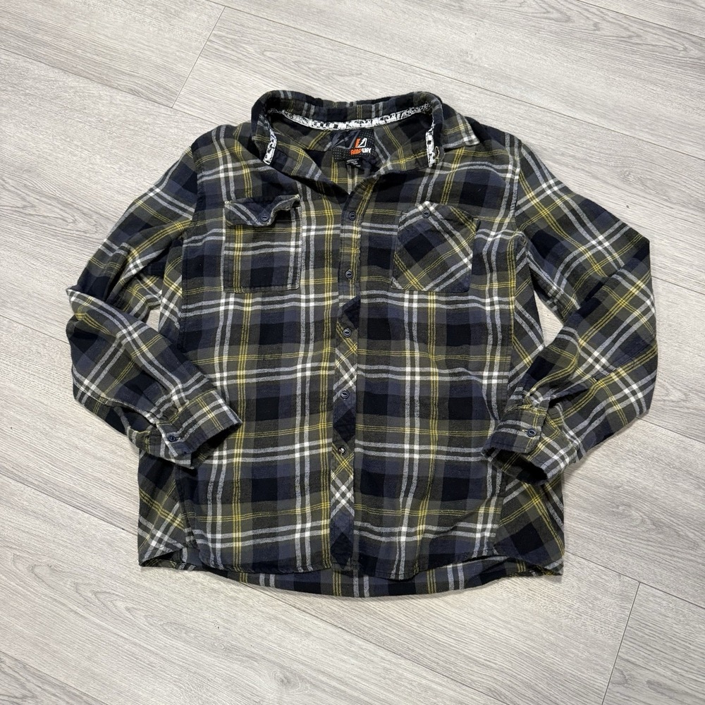 Amplify Flannel Green Button Down Shirt Size XL
